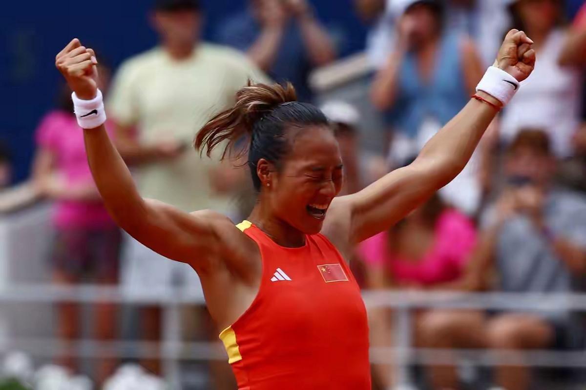 爱游戏-关于爆冷引发热议！，阿扎伦卡在中国队比赛中反败为胜热度持续攀升的信息-爱游戏