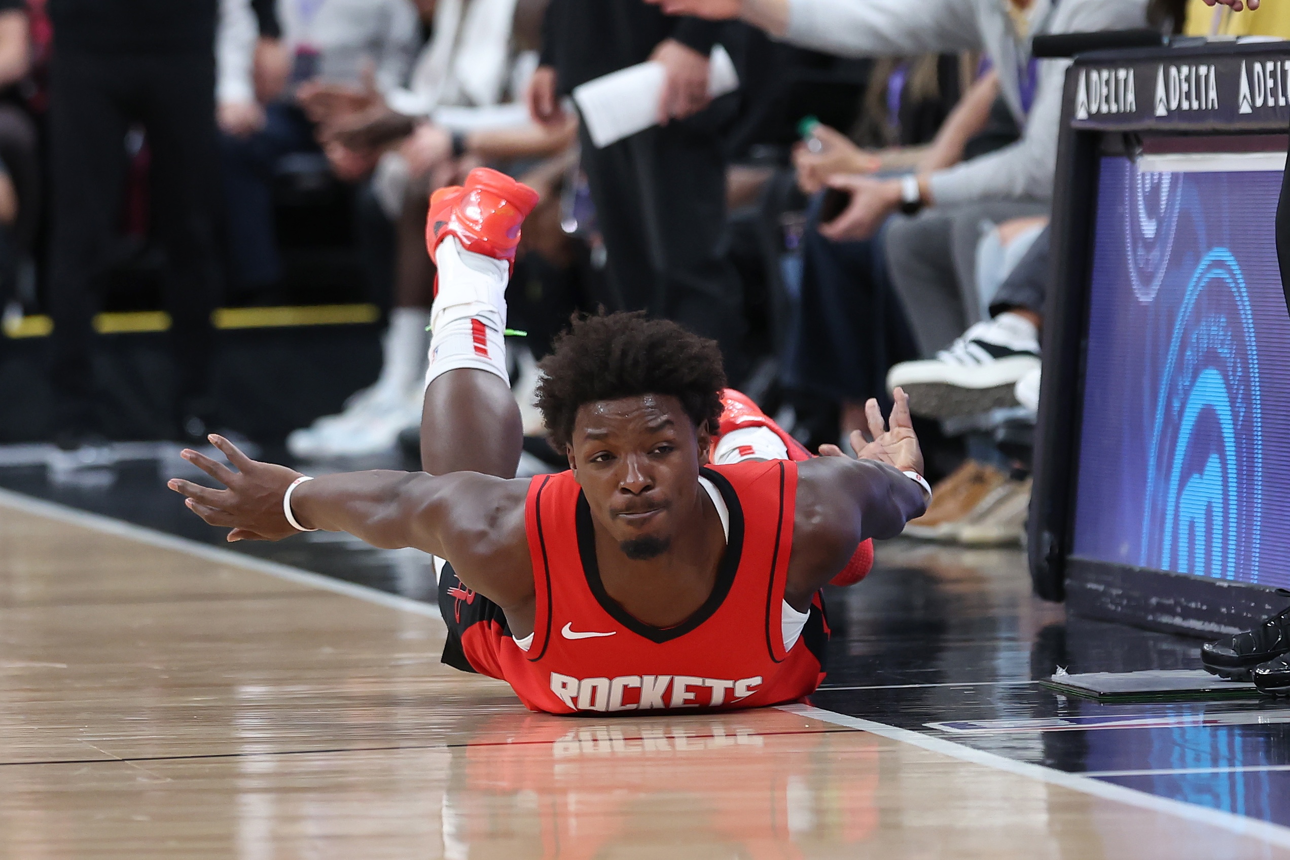 ayx-清晨体能课后，孟菲斯灰熊篮板制胜备战NBA常规赛，悬念犹存，身体对抗强度拉满的简单介绍-ayx